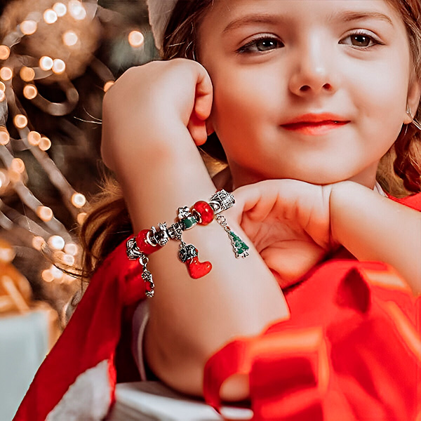 ADVENTSNOW-411497476-N-2__040226